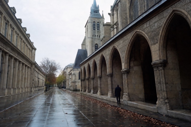 Dark History And Ghosts, English